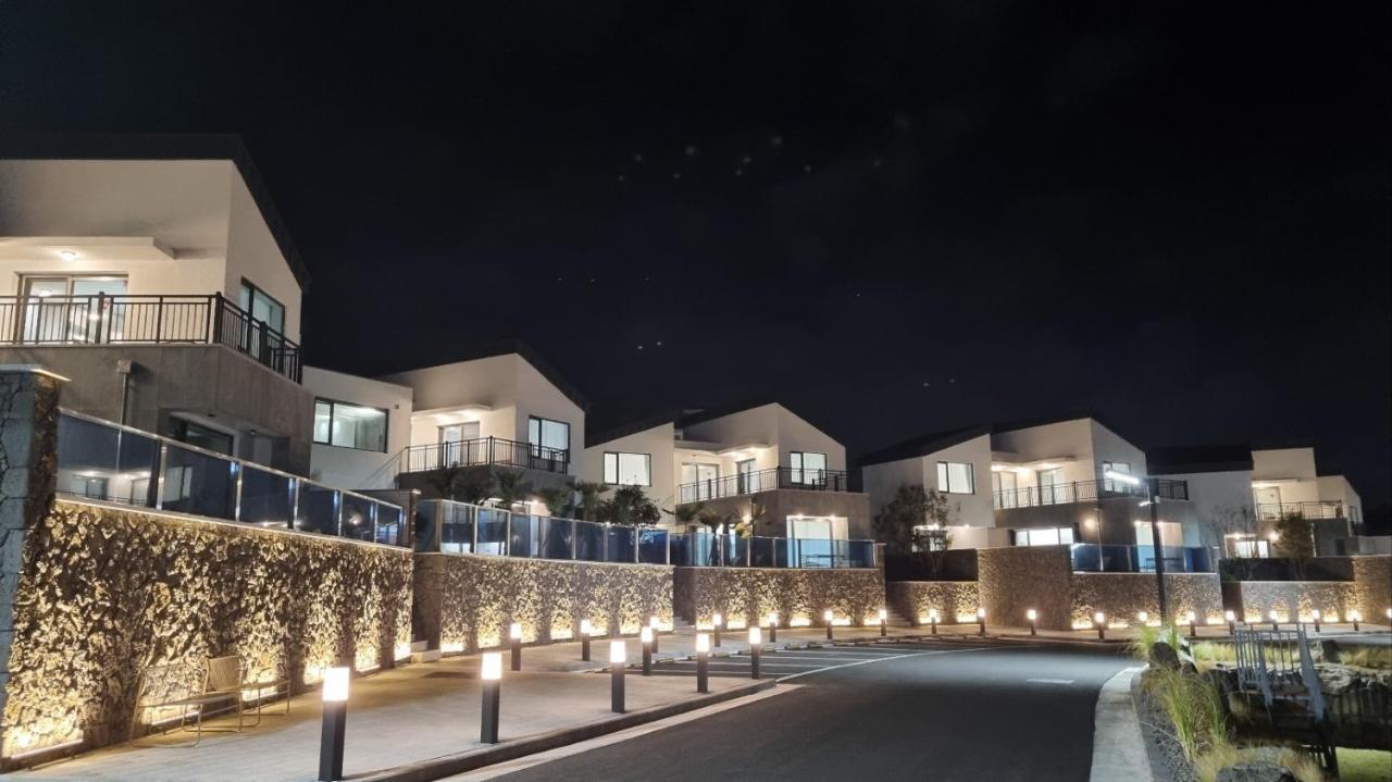 Ddosi Aewol Pool Villa Чечжу Екстер'єр фото