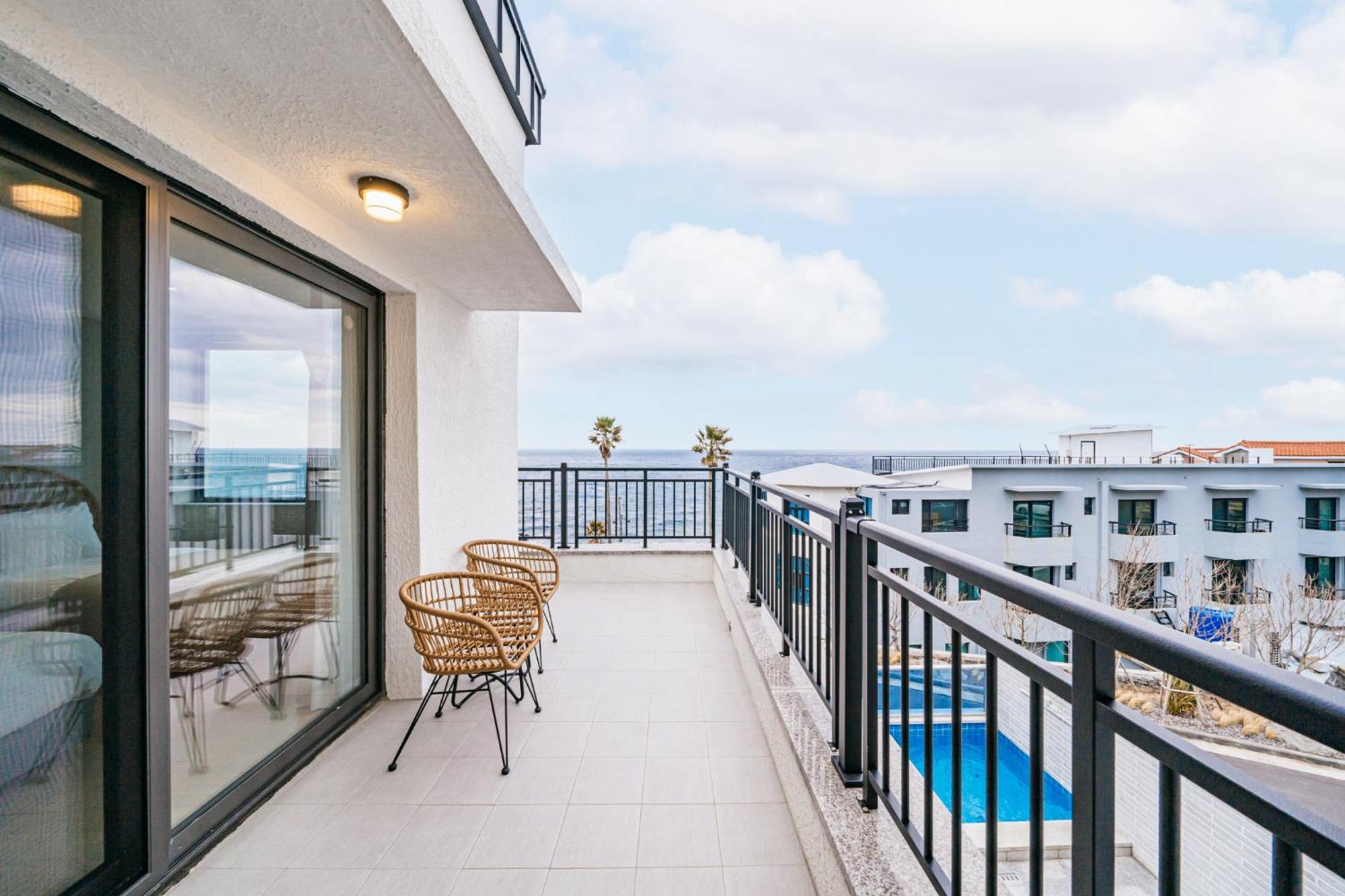 Ddosi Aewol Pool Villa Чечжу Екстер'єр фото