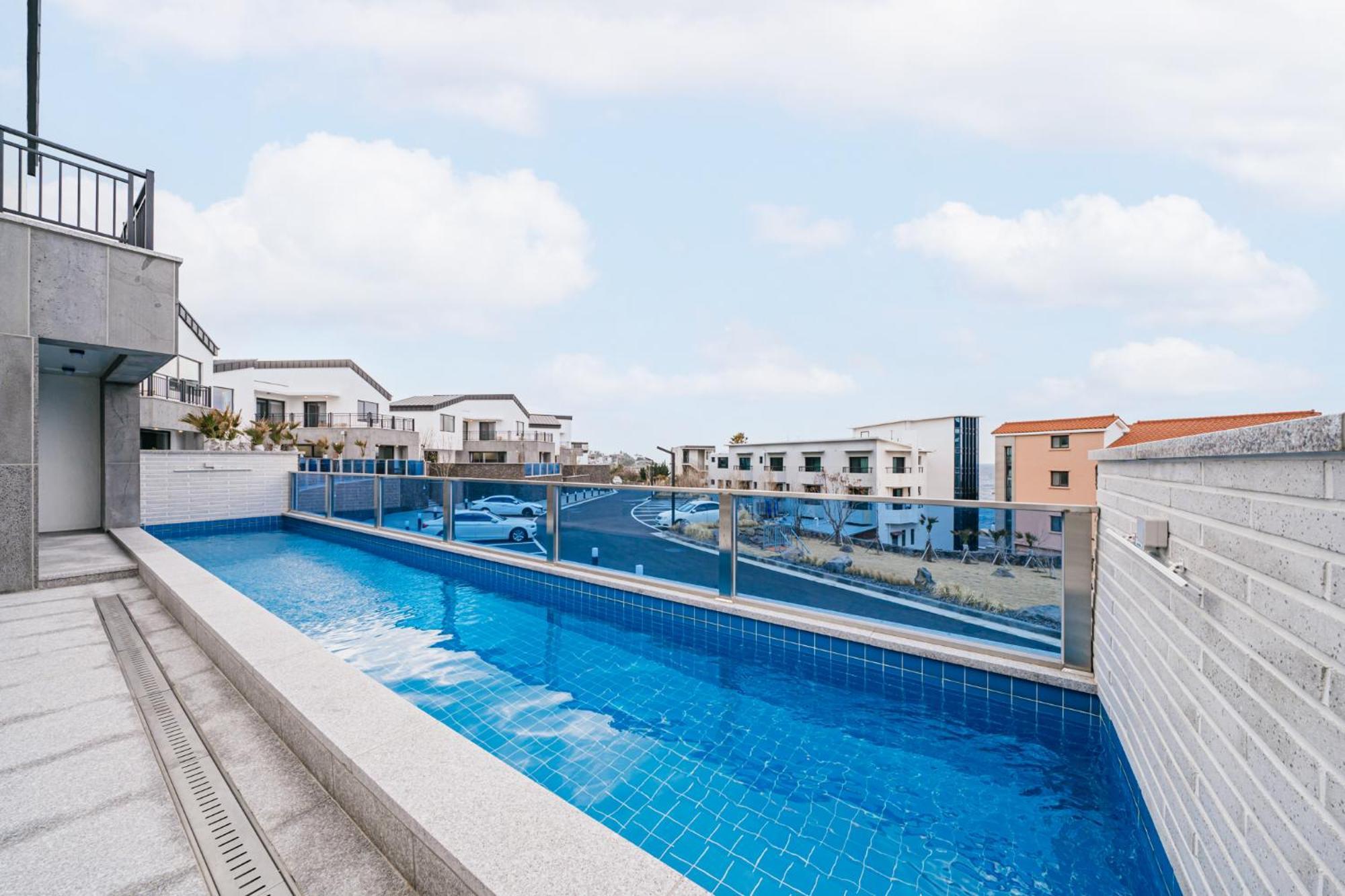 Ddosi Aewol Pool Villa Чечжу Екстер'єр фото